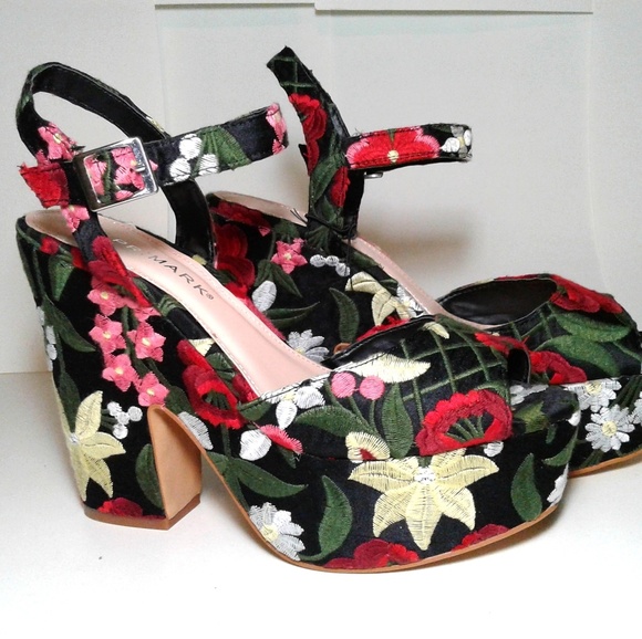 primark Shoes - Floral Embroidered Mule
